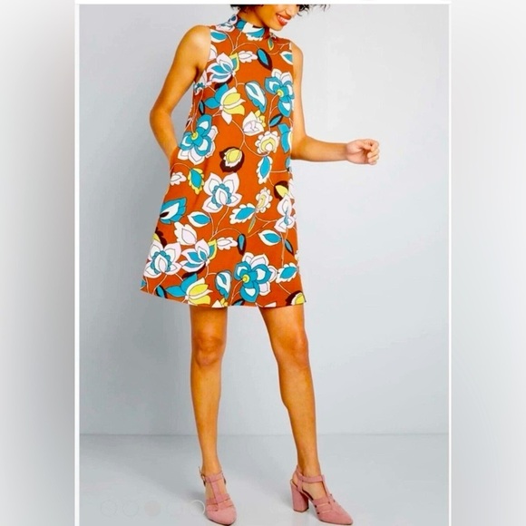 ModCloth In With Excitement Brown Floral Mock Neck Dress Size Small - Picture 1 of 10